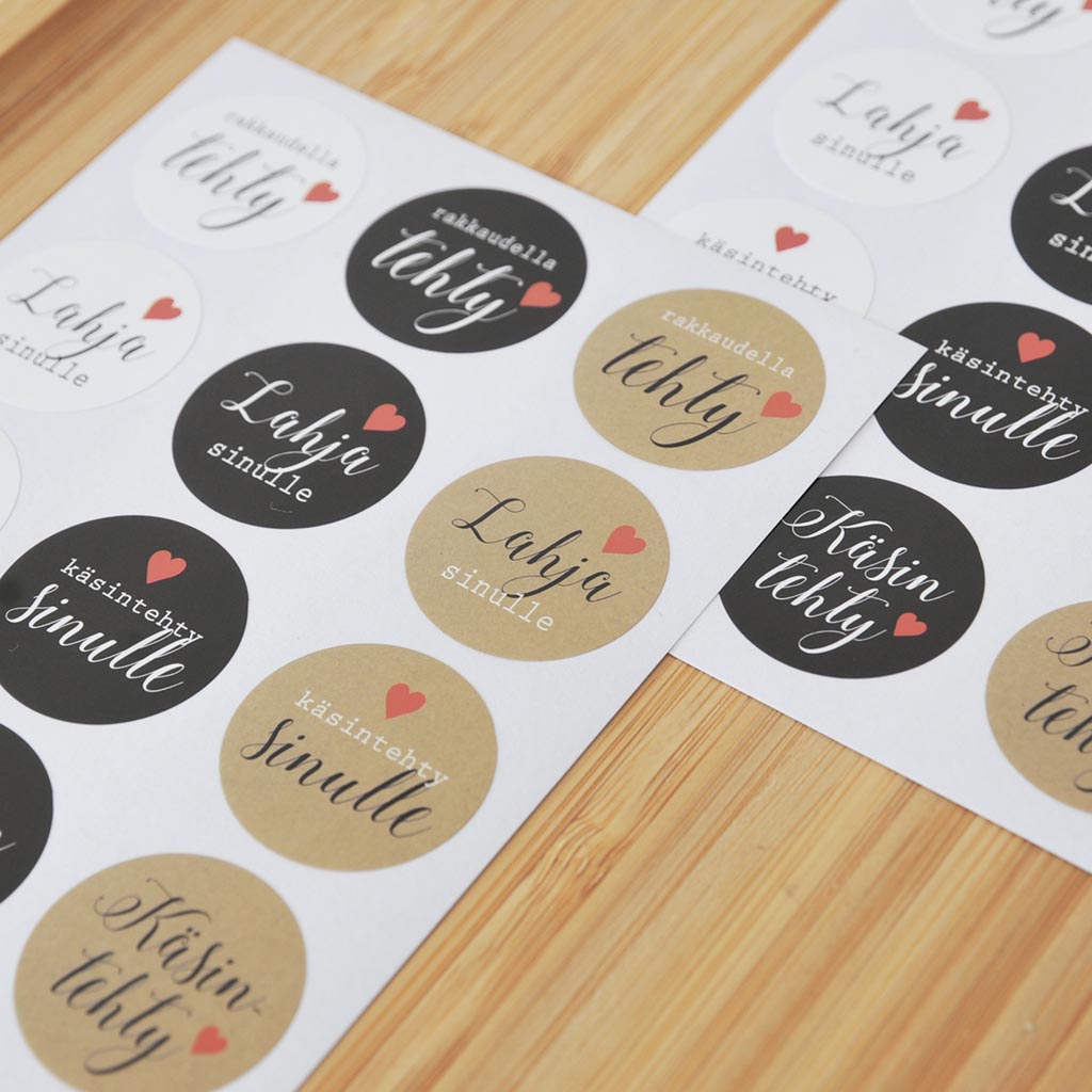 MUOTOTARRA 2 ARKKIA | KÄSINTEHTY