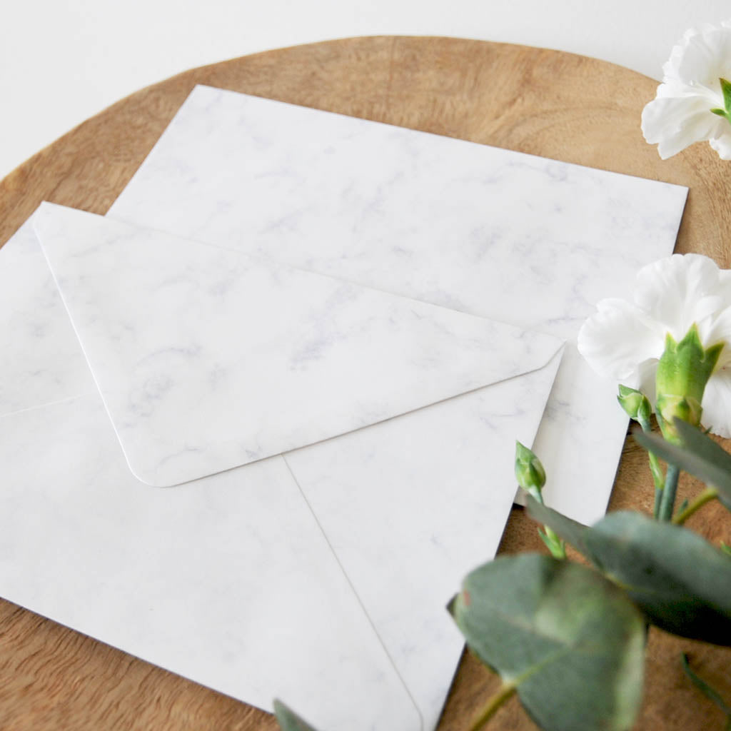 KIRJEKUORI | MARMORI