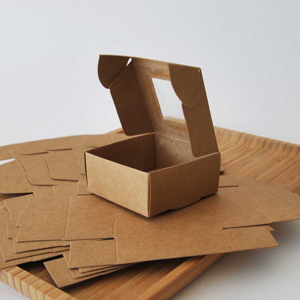 KARTONKIRASIA IKKUNALLA 5KPL - EKORUSKEA