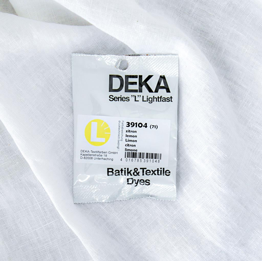 BATIIKKI- JA KANGASVÄRI