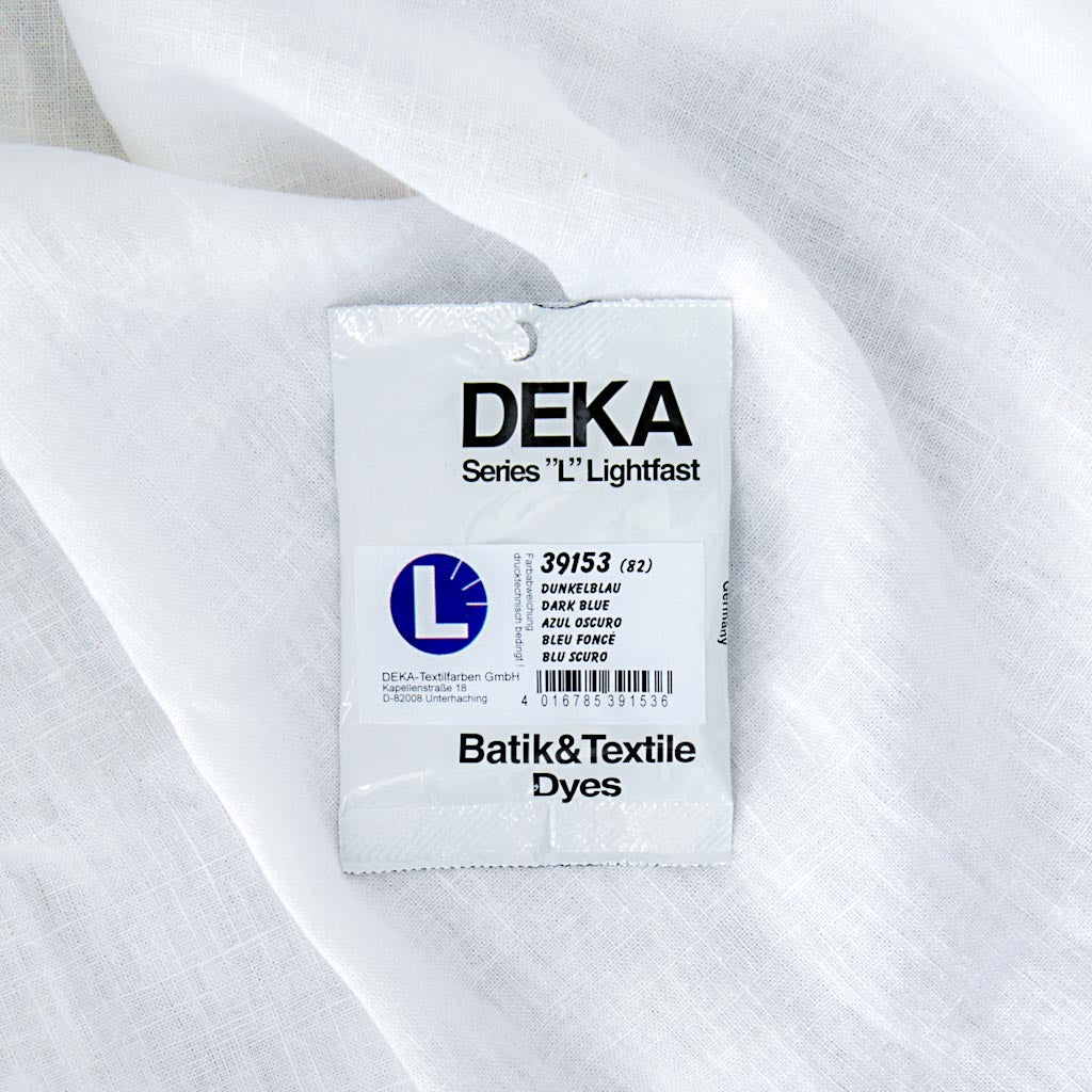 BATIIKKI- JA KANGASVÄRI