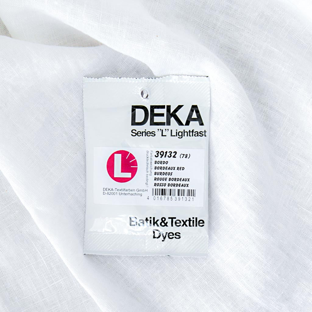 BATIIKKI- JA KANGASVÄRI