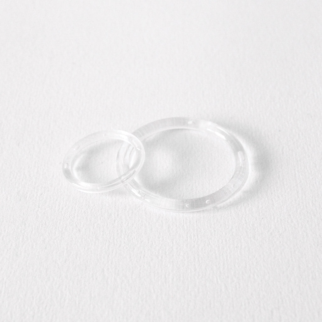 AKRYYLIRENGAS - POISTUVA TUOTE