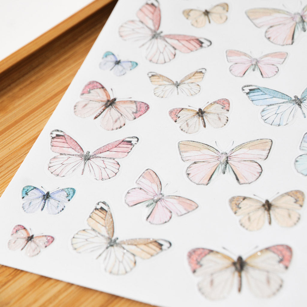 TARRA-ARKKI | GLITTERPERHOSET