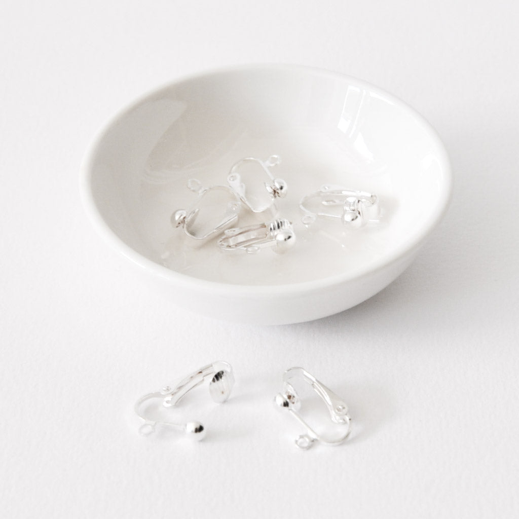 KORVAKORUKLIPSIT 1,5MM PLATINUM 6KPL