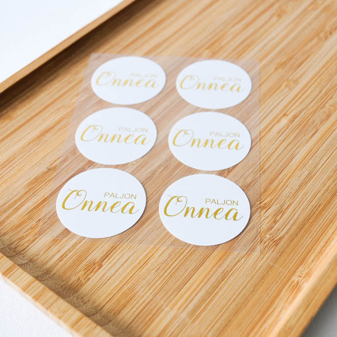 PYÖREÄT ONNITTELUTARRAT 18KPL