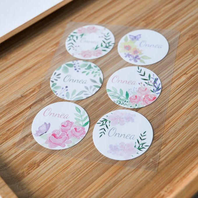 PYÖREÄT ONNITTELUTARRAT 18KPL