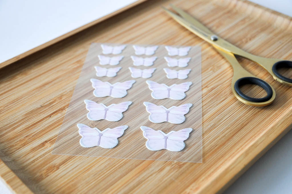 TARRA-ARKKI, HEMPEÄT GLITTERPERHOSET