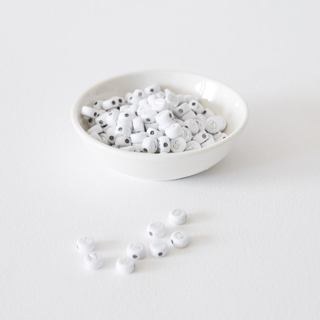 KIRJAINHELMET 7MM 25G | METALLISÄVYT