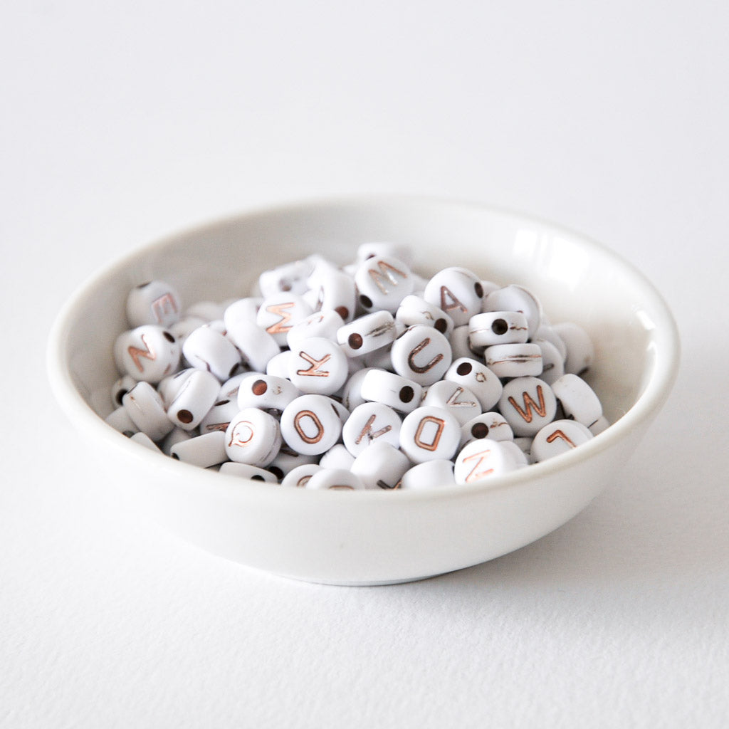 KIRJAINHELMET 7MM 25G | METALLISÄVYT