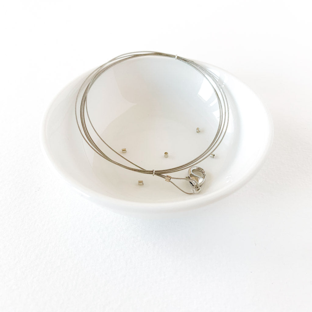 KORUVAIJERI 0,4MM×75CM + 1 PAPUKAIJALUKKO + 5 KIRISTYSHELMET