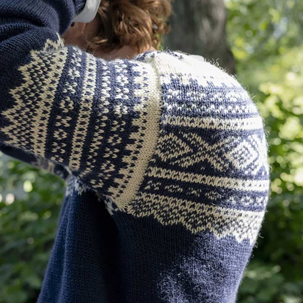NEULEOHJE | MARIUS SWEATER FOR A MAN – 2410 NR. 3
