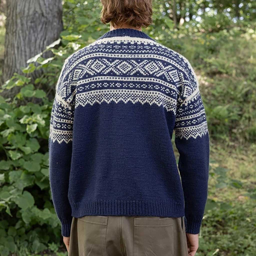 NEULEOHJE | MARIUS SWEATER FOR A MAN – 2410 NR. 3