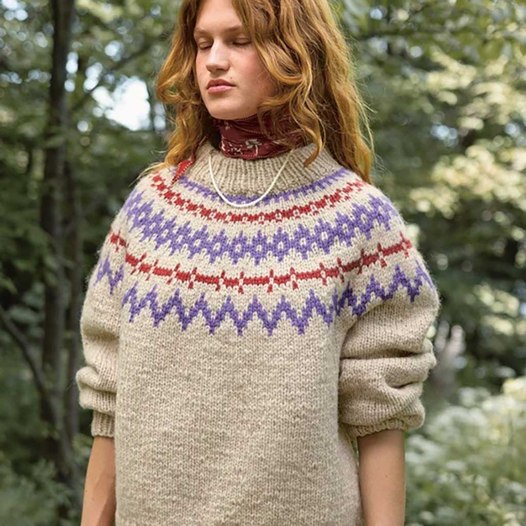 NEULEOHJE | POLAR-LIGHT LADIES SWEATER – 2410 NR. 7